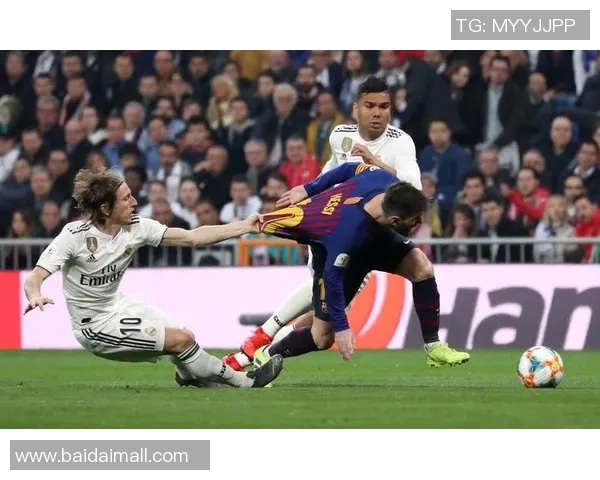 皇马与塞维利亚激战正酣直播吧全程跟踪精彩瞬间不容错过 皇马与塞维利亚激战正酣直播吧全程跟踪精彩瞬间不容错过